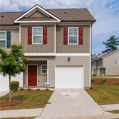 Forest Lake Townhome/Townhouse For Sale in Lithonia Georgia