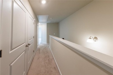 Welcome to this stunning 3 years old, end of unit 3 bedroom - photo 9