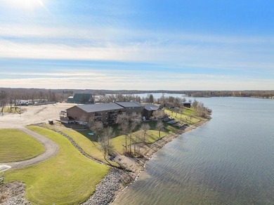 Discover the perfect lakeside retreat with this fully updated - photo 19