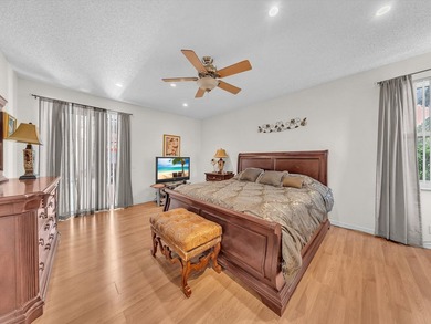 Beautiful maintained 2397 square feet ,4-bedroom, 2.5 -bath - photo 21
