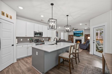 Welcome to this beautifully maintained Hunter Quinn - photo 5