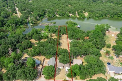 Lake Home For Sale in West Tawakoni, Texas