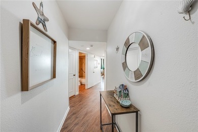 Welcome to The Sandpiper, where beachfront luxury meets - photo 17