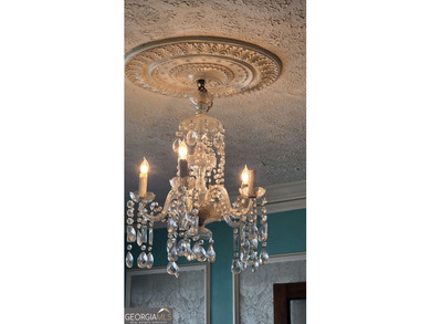 PROFESSIONAL PICTURES FORTHCOMING!!!!!!!!!! Catch this jewel