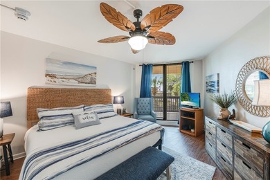 Welcome to The Sandpiper, where beachfront luxury meets - photo 22