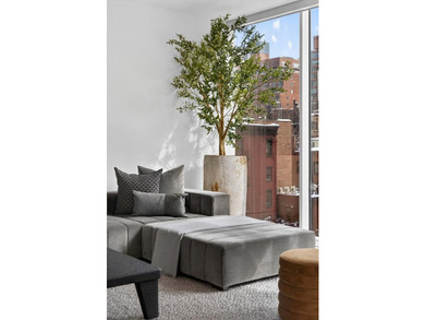 Newly offered. Offered as a co-exclusive with Douglas Elliman - photo 33