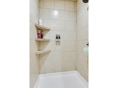 Lakefront living made easy!! This beautifully updated 2 bed, 2.5 - photo 34