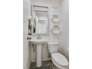Lakefront living made easy!! This beautifully updated 2 bed, 2.5 - photo 35