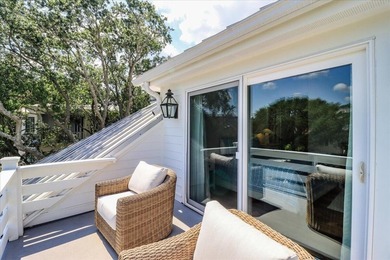 Welcome to your own Sullivan's Island retreat, where timeless - photo 39