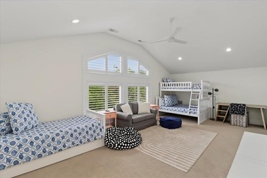 Welcome to your own Sullivan's Island retreat, where timeless - photo 42