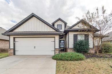 (private lake, pond, creek) Home For Sale in Yukon Oklahoma