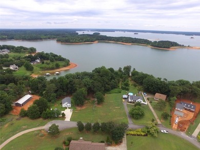 Lake Lot For Sale in Townville, South Carolina
