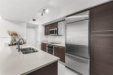 Motivated seller! Spacious & luxurious 2BD/2BA in the heart of