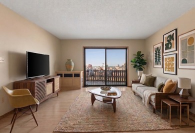 Welcome to Summit House unit 1212 - You will not find a more - photo 3