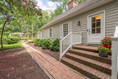 Welcome home to 116 Northpoint Drive in the highly desirable - photo 5