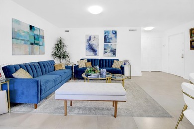 Beautifully updated unit featuring modern finishes throughout