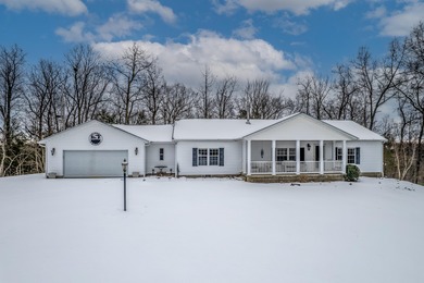 (private lake, pond, creek) Home Sale Pending in Morehead Kentucky