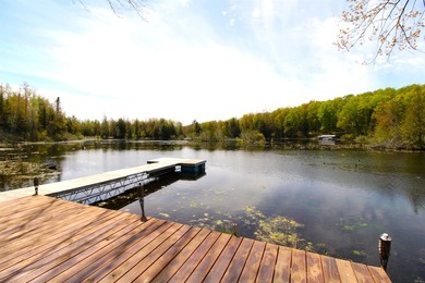 Best of both worlds! Tucked away at the end of the road on 2.3 - photo 2