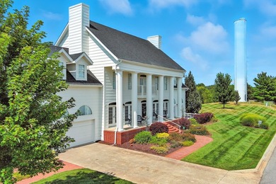 Emerald escape! This landmark home in the gated community of - photo 5
