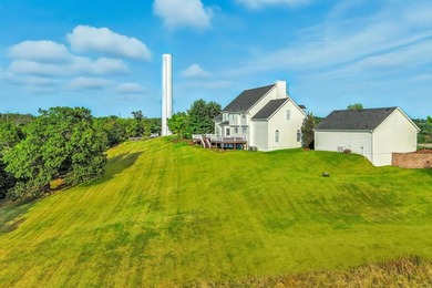 Emerald escape! This landmark home in the gated community of - photo 7