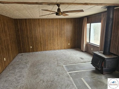 Manufactured home on 5 acres with 2 car attached garage. 3 Br, 2 - photo 7