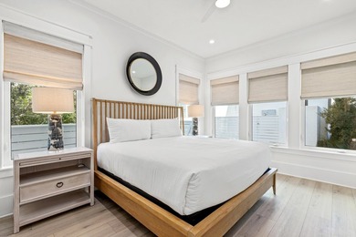 Welcome to 306 W Park Place Avenue, where contemporary luxury - photo 11
