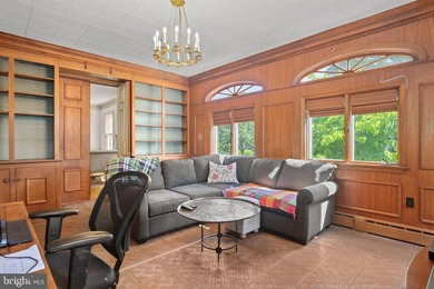 Gracious, historic home, on a corner lot in quiet neighborhood - photo 11