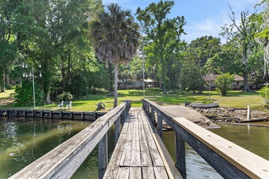 LAKE MARION - RARE FIND - This 1.88 +/- acre deeded lot located - photo 2
