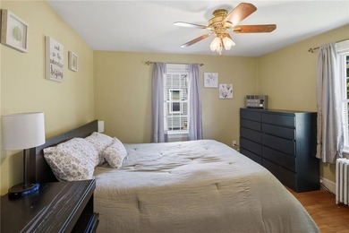 Charming 2-bedroom, 1-bath Cape located in a highly desirable - photo 18