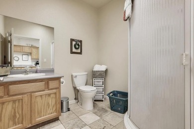 Fantastic Investment Opportunity! This duplex is ideally - photo 19