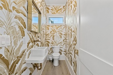 Welcome to 306 W Park Place Avenue, where contemporary luxury - photo 20