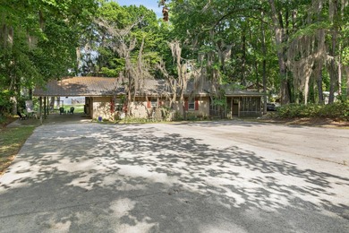 LAKE MARION - RARE FIND - This 1.88 +/- acre deeded lot located - photo 10