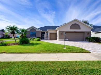 Lake Home For Sale in Leesburg, Florida