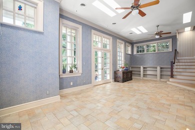 Gracious, historic home, on a corner lot in quiet neighborhood - photo 21