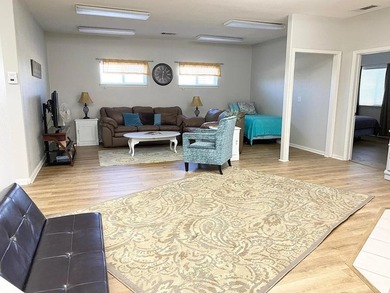 Fantastic Investment Opportunity! This duplex is ideally - photo 27