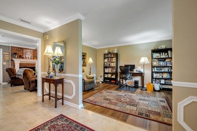 (One or more photos have been virtually staged) Showings can - photo 8
