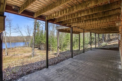 Beautifully updated Northwoods retreat on the Chippewa River - photo 31