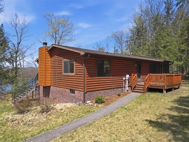 Beautifully updated Northwoods retreat on the Chippewa River - photo 32