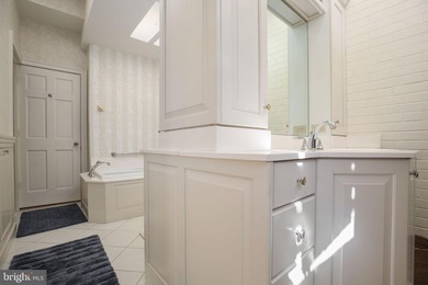 Gracious, historic home, on a corner lot in quiet neighborhood - photo 32