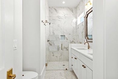 Welcome to 306 W Park Place Avenue, where contemporary luxury - photo 36