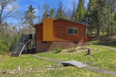 Beautifully updated Northwoods retreat on the Chippewa River - photo 36
