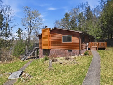 Beautifully updated Northwoods retreat on the Chippewa River - photo 38