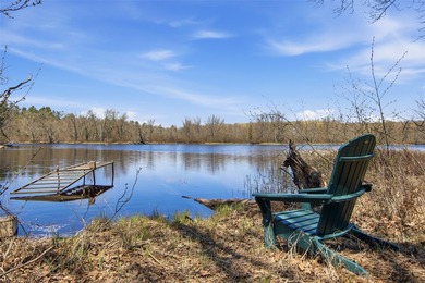 Beautifully updated Northwoods retreat on the Chippewa River - photo 41