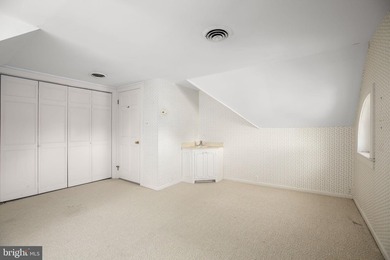 Gracious, historic home, on a corner lot in quiet neighborhood - photo 47