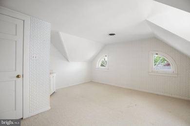 Gracious, historic home, on a corner lot in quiet neighborhood - photo 48