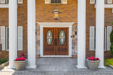 Welcome to the prestigious neighborhood of Shore Acres. This - photo 4