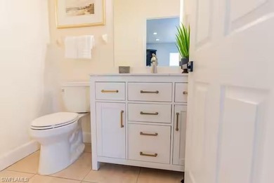 AMAZING and UNIQUE OPPORTUNITY for 5 BEDROOM, 4 1/12 BATH HOME - photo 7