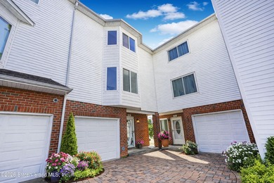 Built in 2004, fully renovated in 2026 this huge end unit - photo 2
