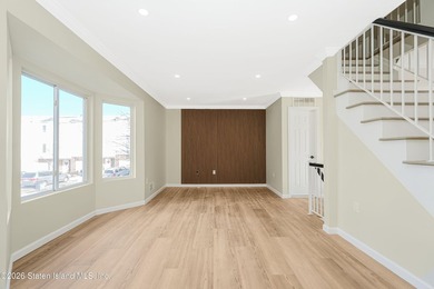 Built in 2004, fully renovated in 2026 this huge end unit - photo 3