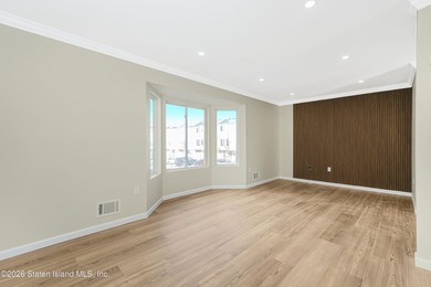 Built in 2004, fully renovated in 2026 this huge end unit - photo 5